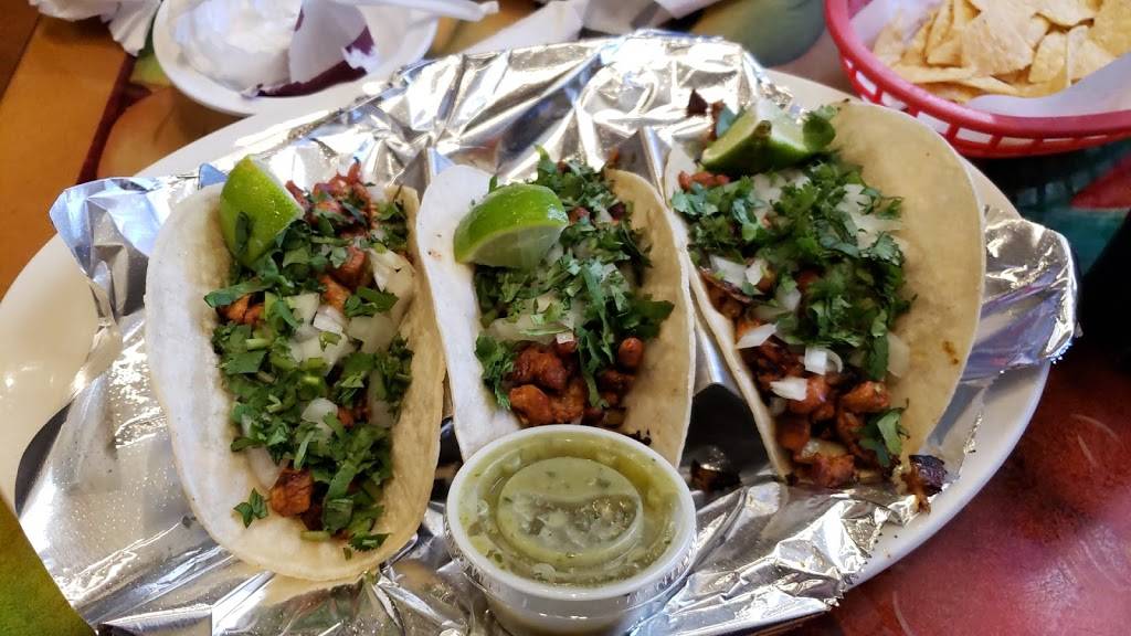 La Pachanga Mexican Restaurant | restaurant | 1185 S Scenic Dr # 105, Herculaneum, MO 63048, USA | 6364754888 OR +1 636-475-4888