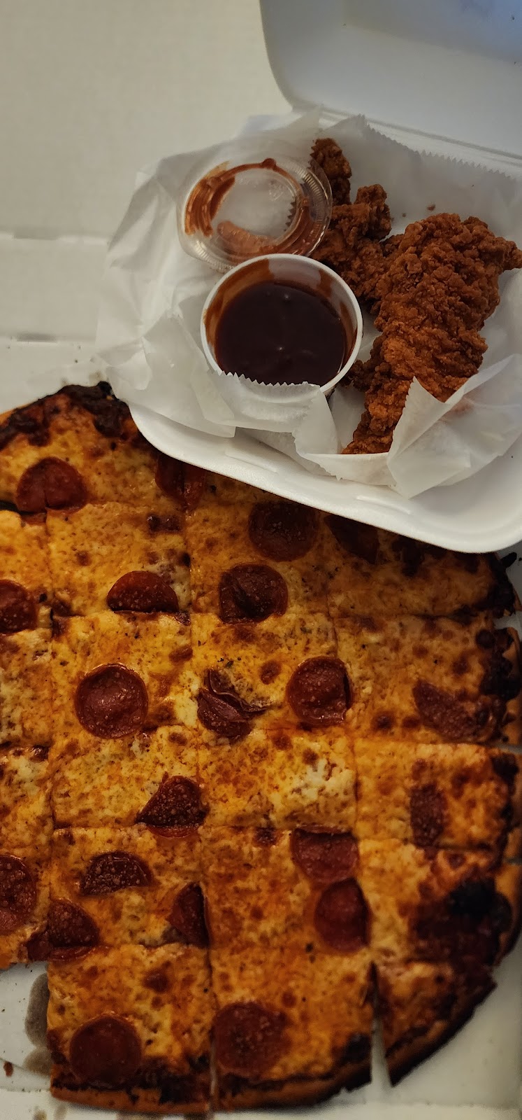 DoughDaddys | restaurant | 649 N Cass Ave, Westmont, IL 60559, USA | 6308282113 OR +1 630-828-2113