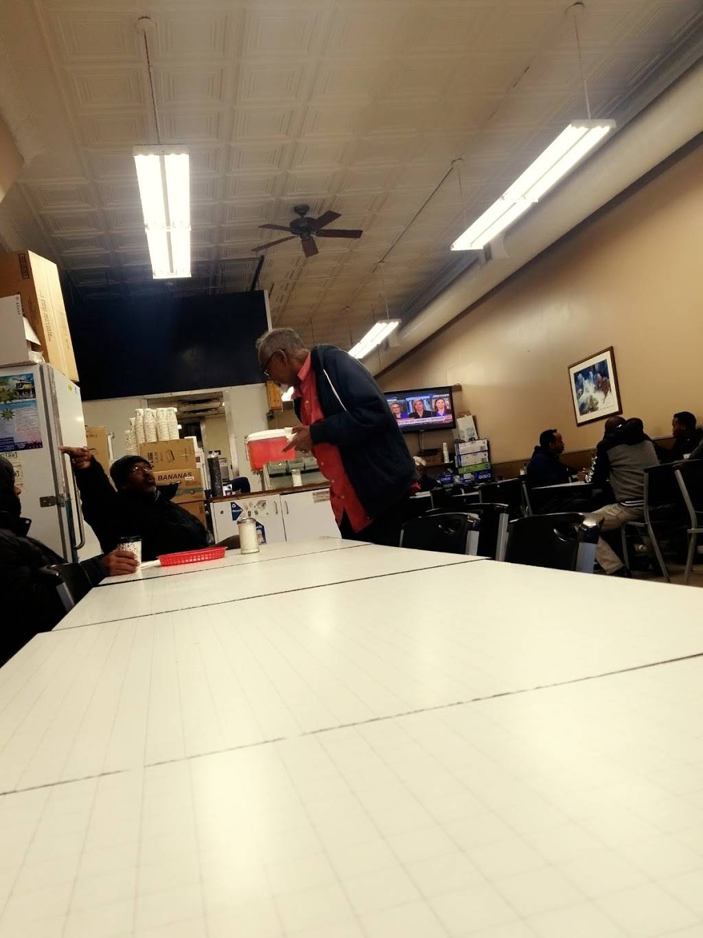 Sagal Restaurant And Coffee | restaurant | 411 Cedar Ave, Minneapolis, MN 55454, USA | 6123339119 OR +1 612-333-9119