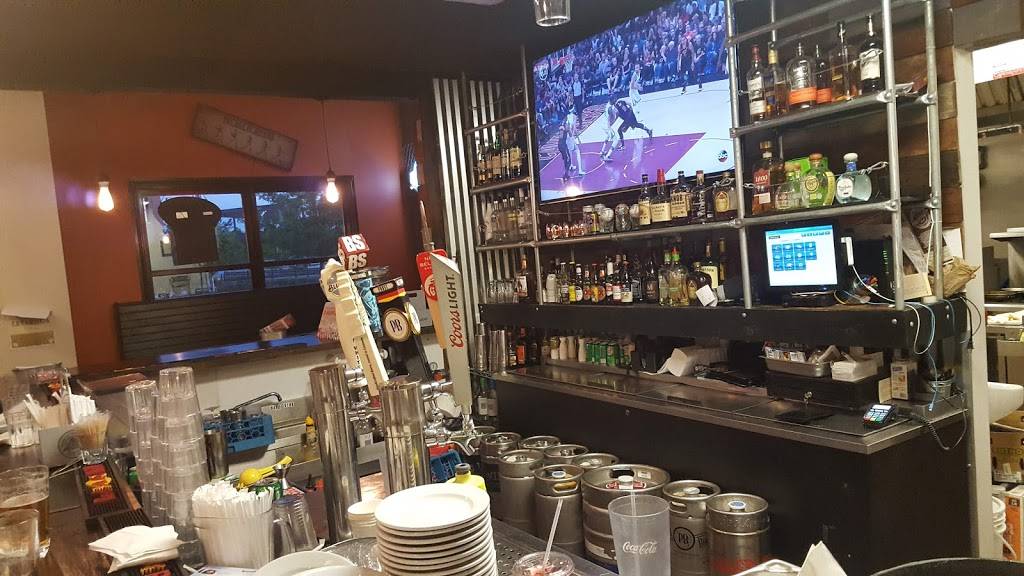 The Dugout Grill & Bar | restaurant | 149 S Briggs St # 105a, Erie, CO 80516, USA | 7202428239 OR +1 720-242-8239