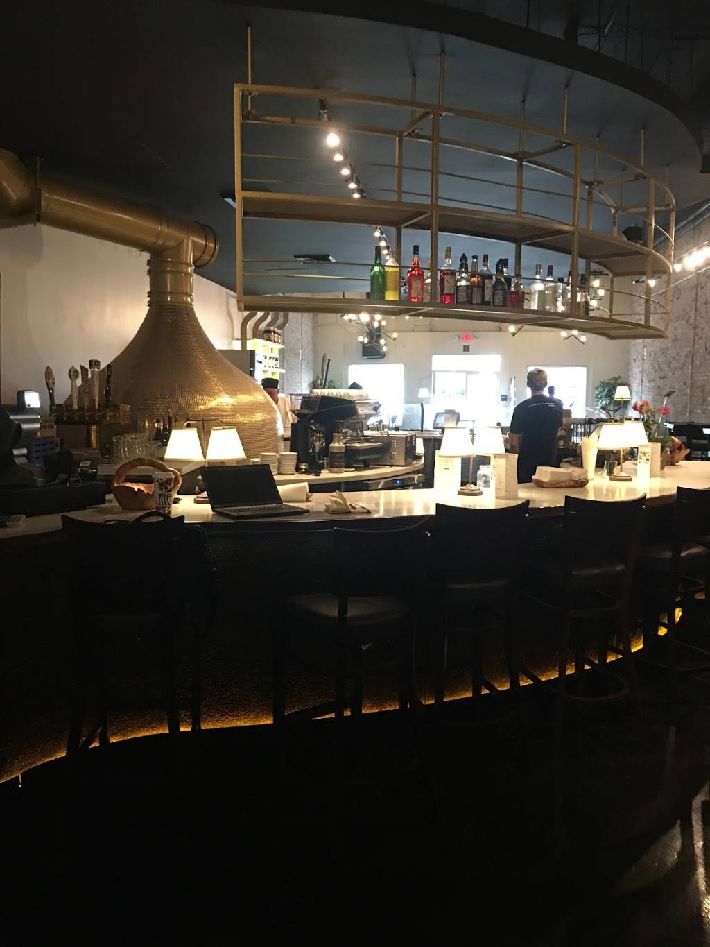 MidiCi Wood Fired Pizza | restaurant | 512 E Main St, Ventura, CA 93001, USA | 8056283903 OR +1 805-628-3903