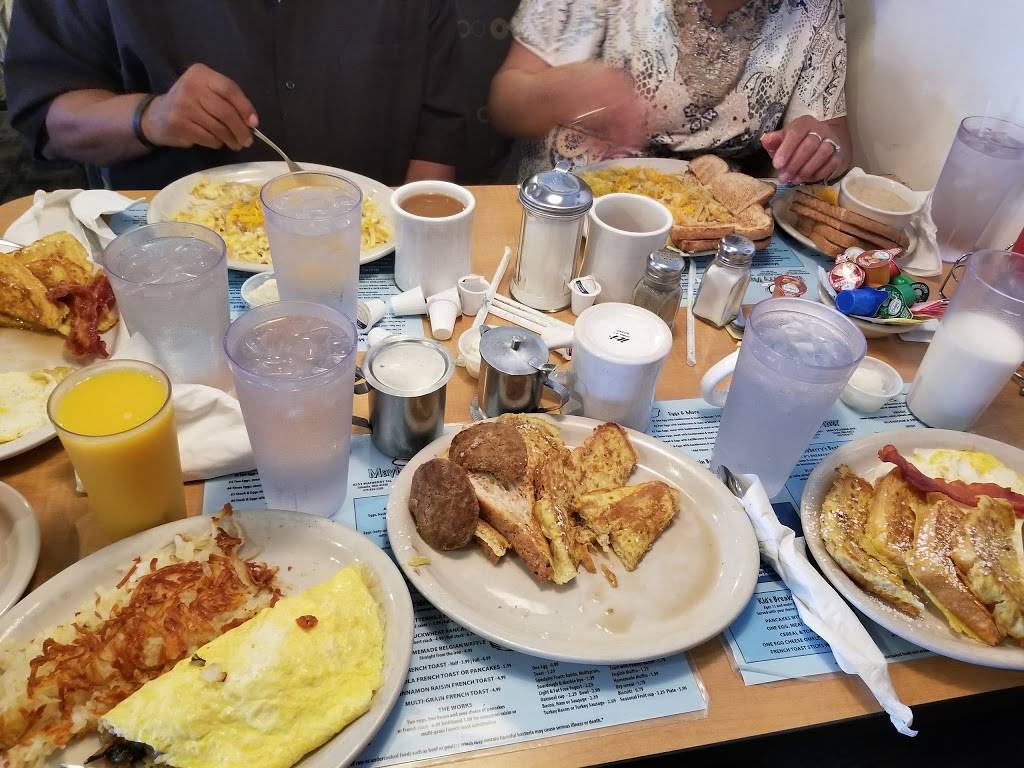 Mayberry Diner | restaurant | 3606 W Sylvania Ave, Toledo, OH 43623, USA | 4197249177 OR +1 419-724-9177