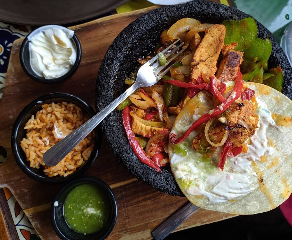 Banditos Mexican Grill | restaurant | 68 Shore Rd, Ogunquit, ME 03907, USA | 2076464221 OR +1 207-646-4221