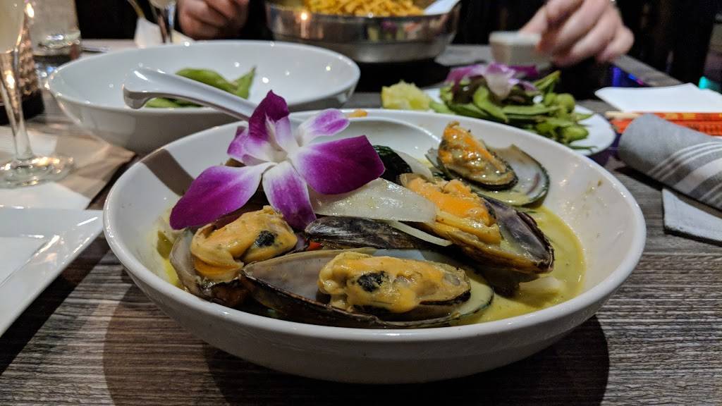 Deejai Noodle Bar | restaurant | 3629-103 N Davidson St, Charlotte, NC 28205, USA | 7049100815 OR +1 704-910-0815