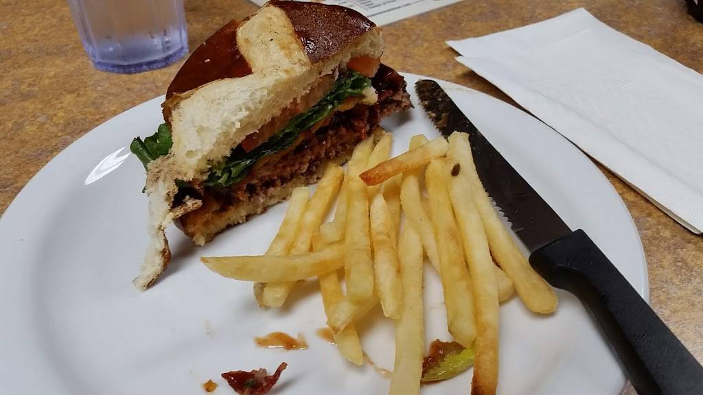 The Chuckwagon | restaurant | 7400 Main St, Mackinac Island, MI 49757, USA | 9068470019 OR +1 906-847-0019