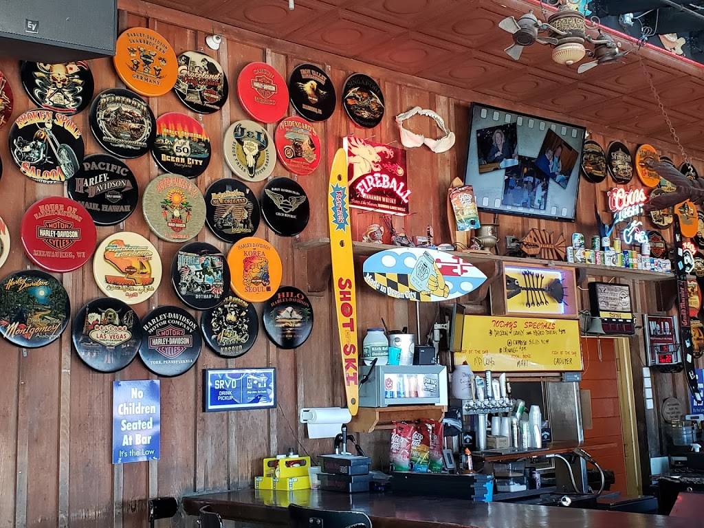 Fish Tales Bar & Grill | restaurant | 2107 Herring Way, Ocean City, MD 21842, USA | 4102890990 OR +1 410-289-0990