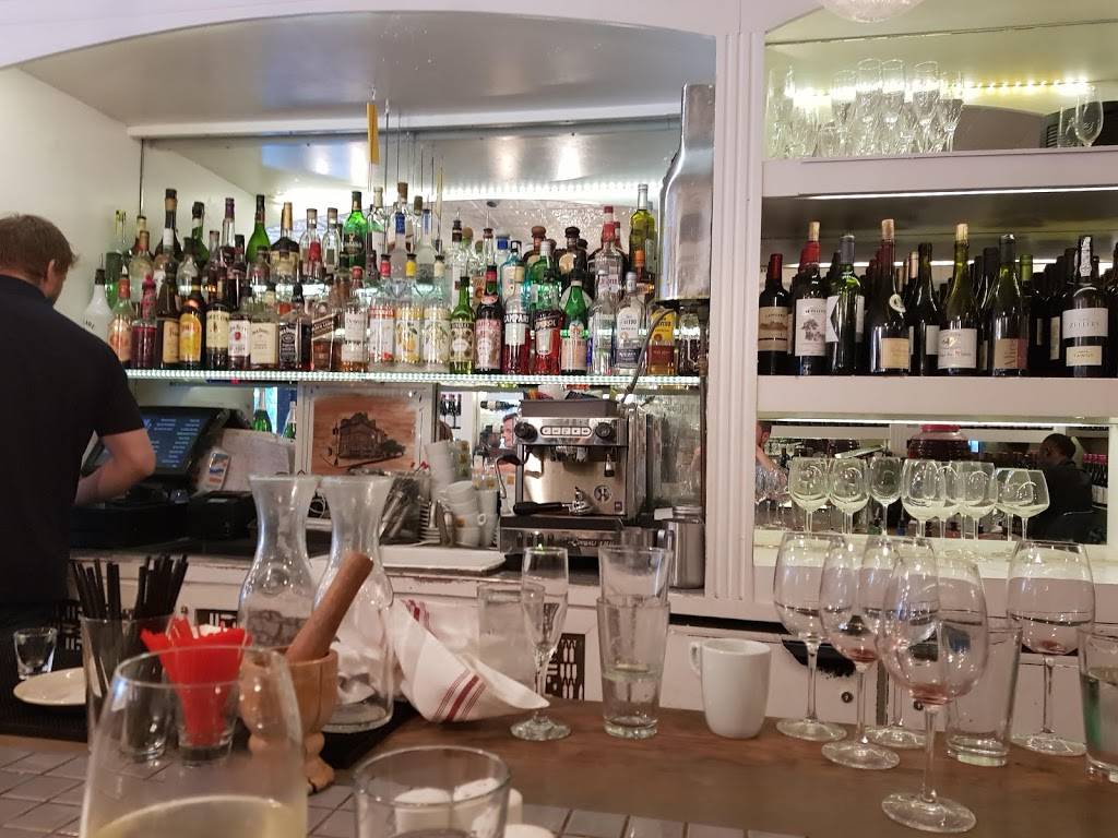 Barawine Harlem | restaurant | 200 Malcolm X Blvd, New York, NY 10027, USA | 6467564154 OR +1 646-756-4154