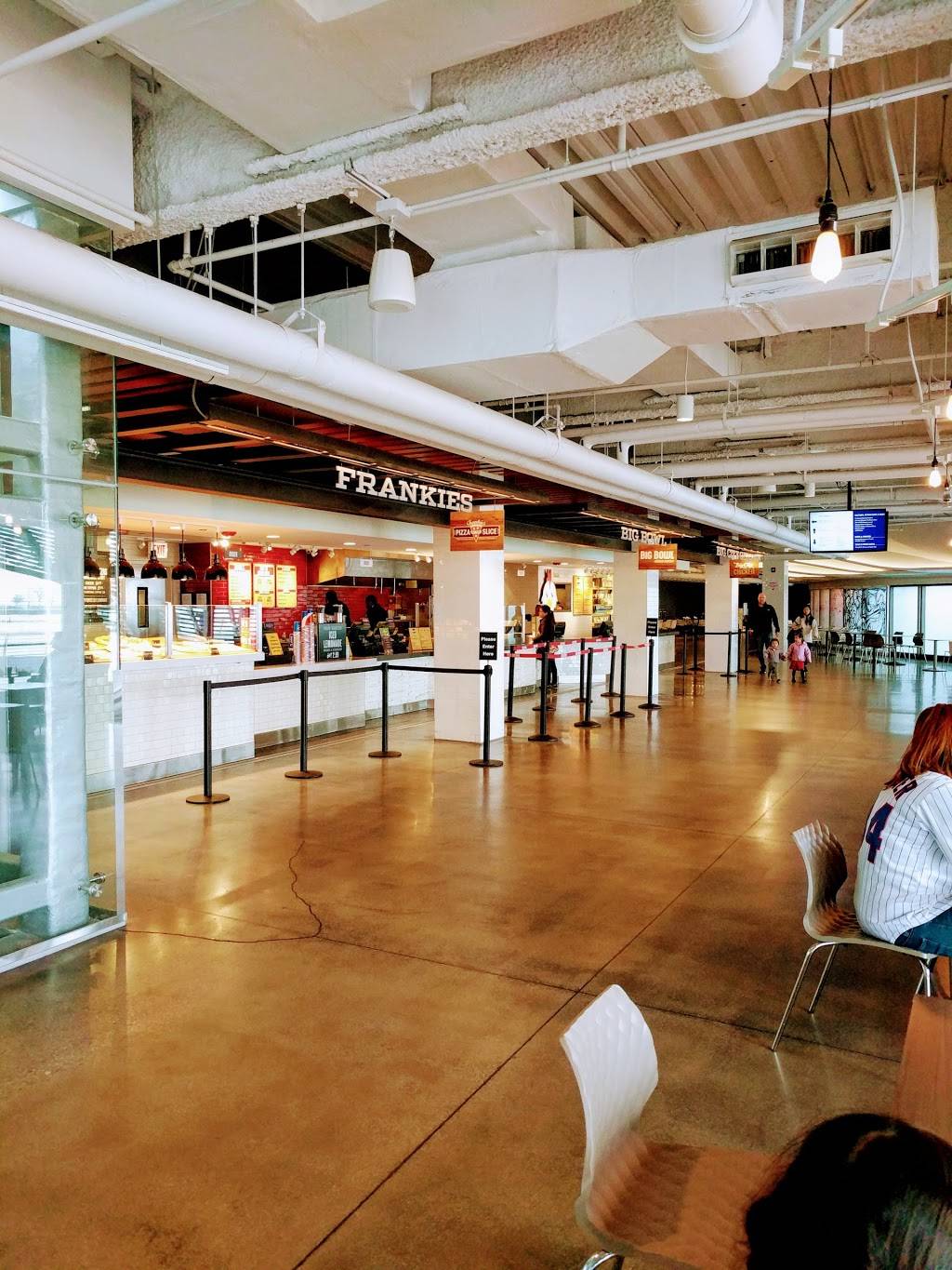 Frankies by the Slice | meal takeaway | 600 E Grand Ave, Chicago, IL 60611, USA | 3125467440 OR +1 312-546-7440