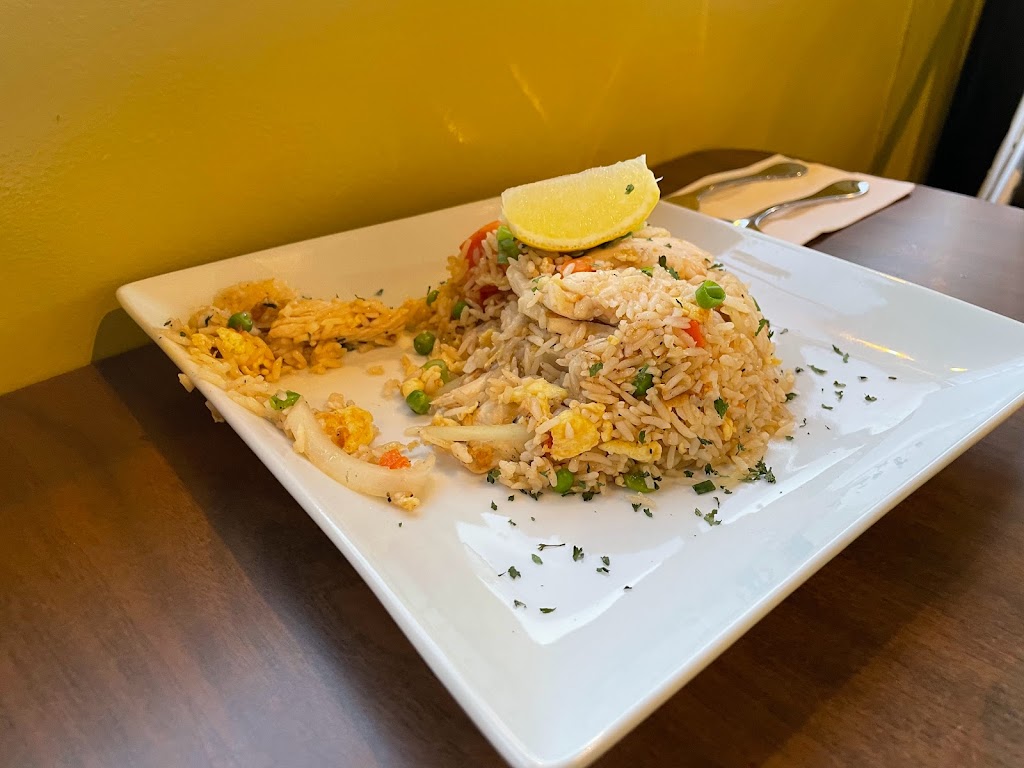 Charm Thai BBQ | restaurant | 426 N York St, Elmhurst, IL 60126, USA | 6303595154 OR +1 630-359-5154