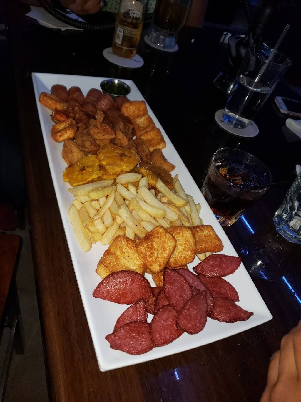 Republic Restaurant and Lounge | restaurant | 1417 E Commercial Blvd, Oakland Park, FL 33334, USA | 9549005588 OR +1 954-900-5588