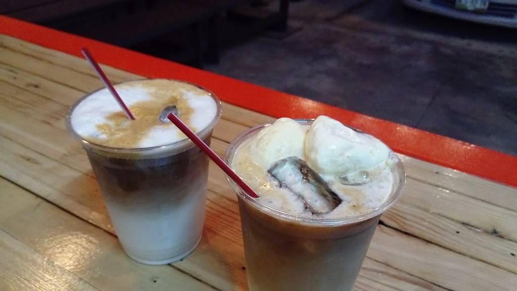 Astratto Coffee | restaurant | Cerro San Javier, El Refugio, 21440 Tecate, B.C., Mexico | 016658510747 OR +52 665 851 0747