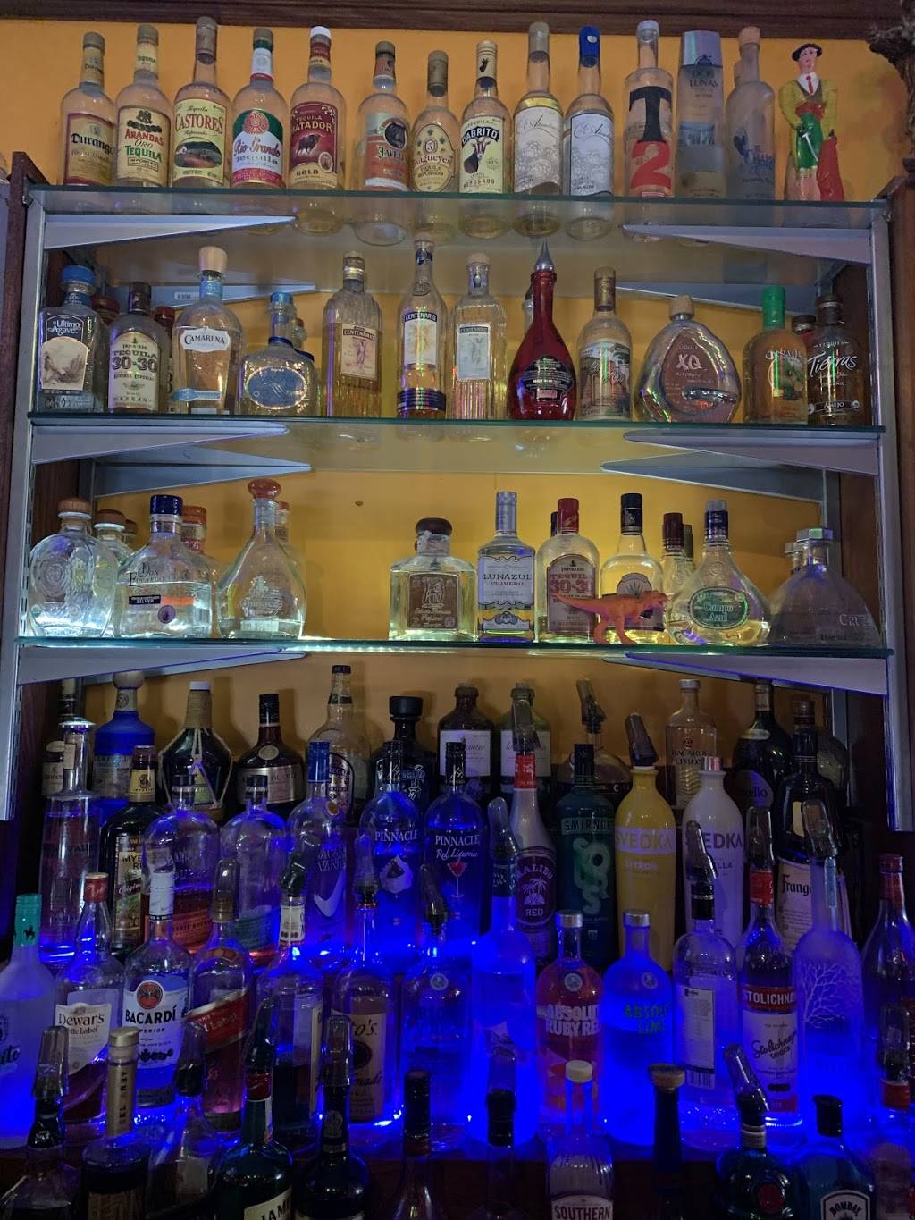 Chilangos | restaurant | 272 Bay Ave, Highlands, NJ 07732, USA | 7327080505 OR +1 732-708-0505