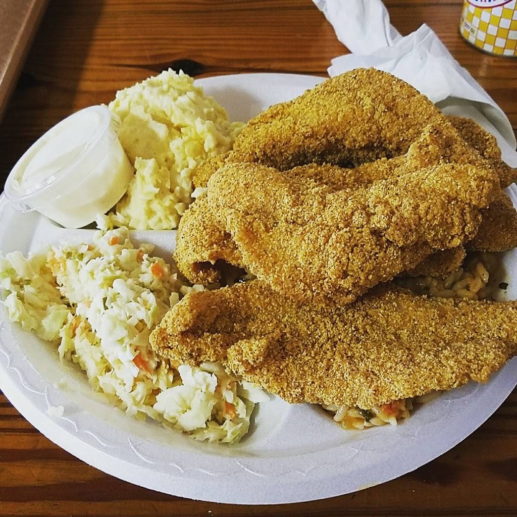 Poches Market and Restaurant | restaurant | 3015 Main Hwy # A, Breaux Bridge, LA 70517, USA | 3373322108 OR +1 337-332-2108