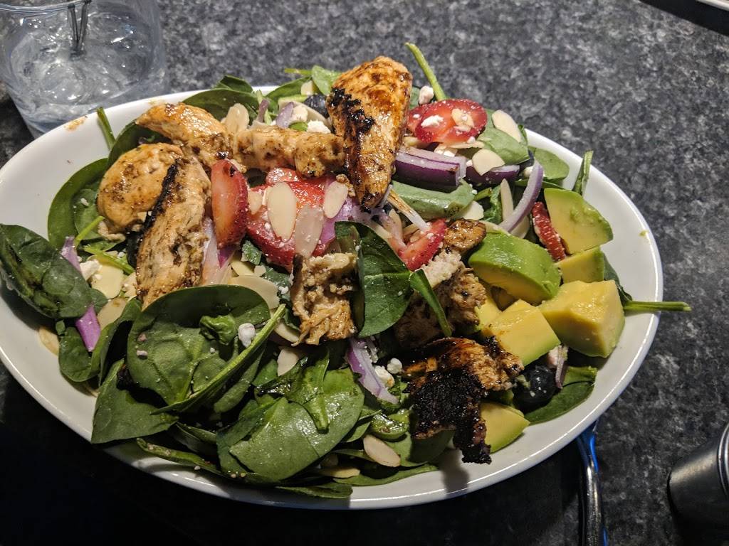 The Burger Bar & Tap | restaurant | 5516 Fenton Rd, Flint, MI 48507, USA | 8104842200 OR +1 810-484-2200