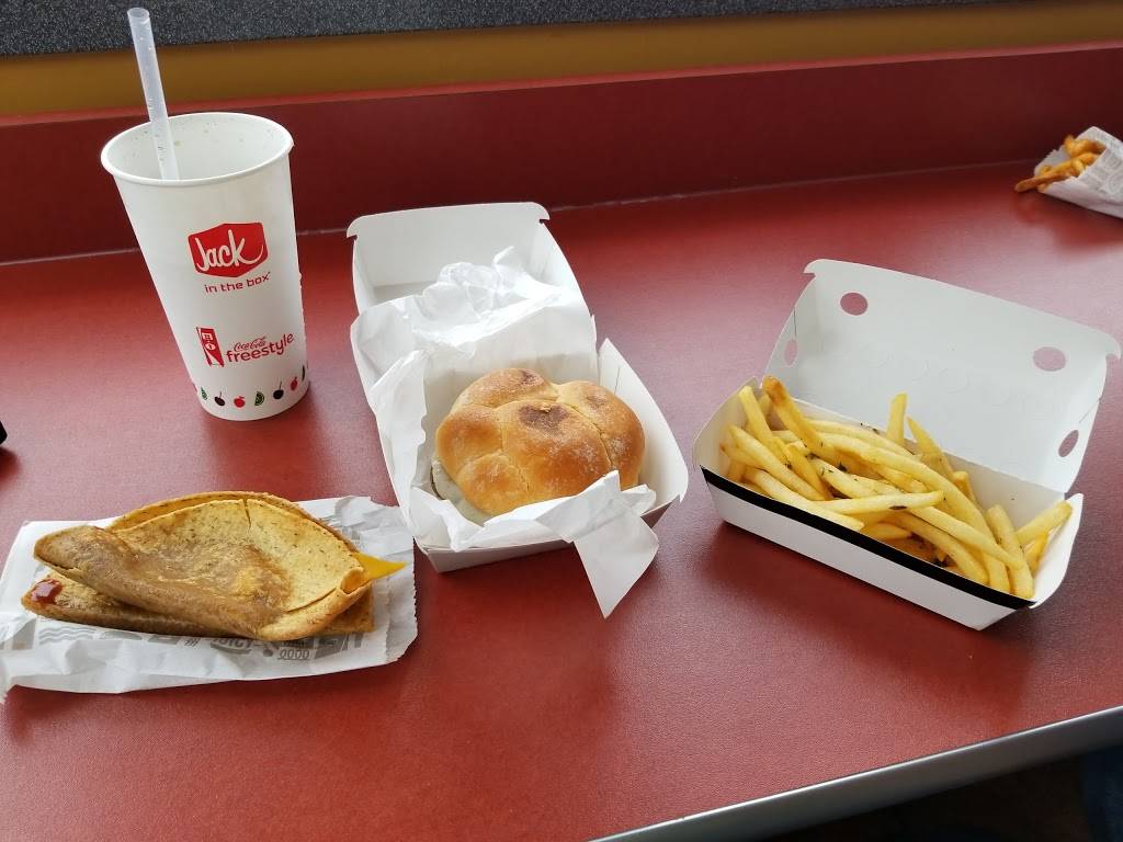 Jack in the Box | restaurant | 7520 Manchester Rd, Maplewood, MO 63143, USA | 3146454722 OR +1 314-645-4722