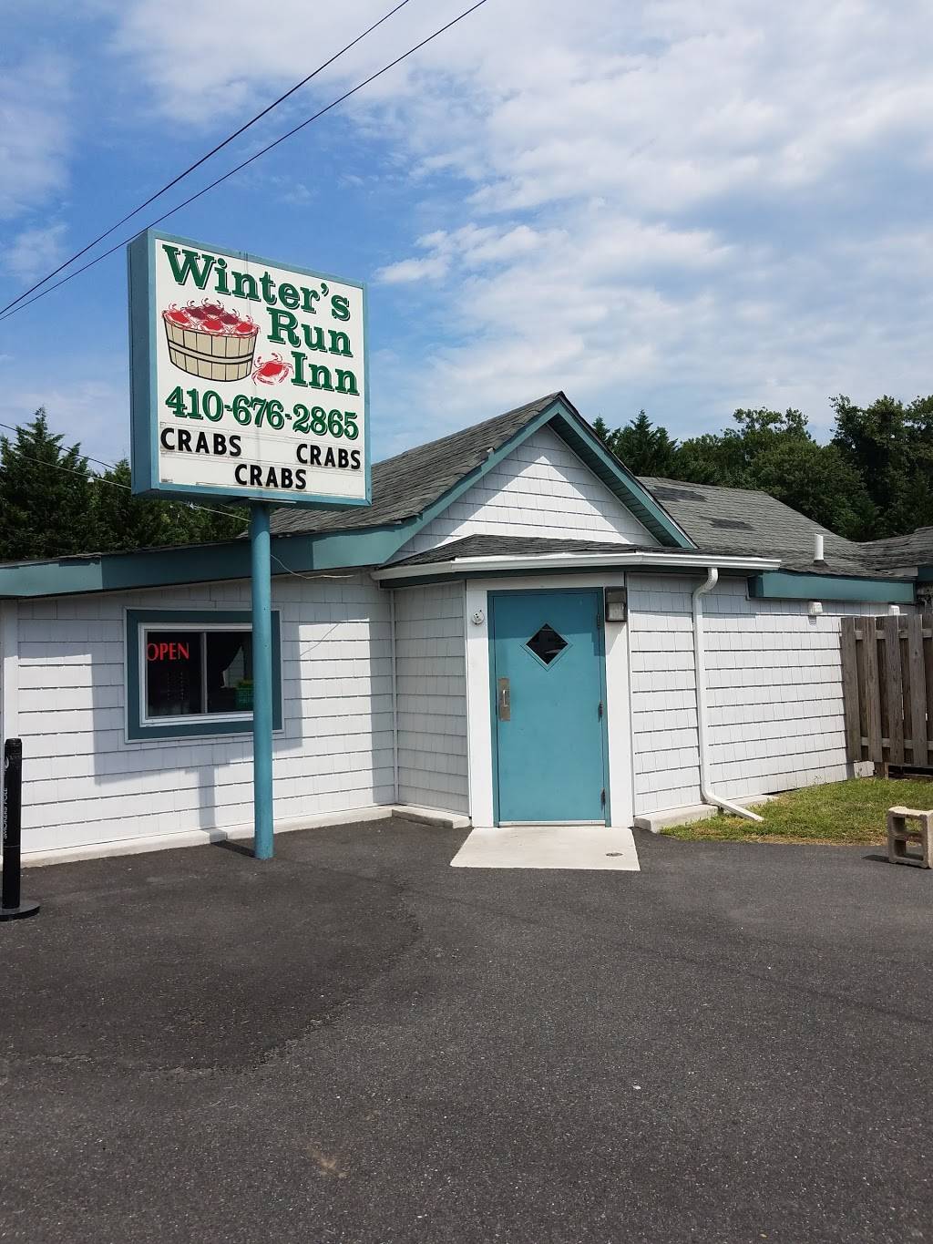 Winters Run Inn Inc | restaurant | 1907 Philadelphia Rd, Joppa, MD 21085, USA | 4106762865 OR +1 410-676-2865
