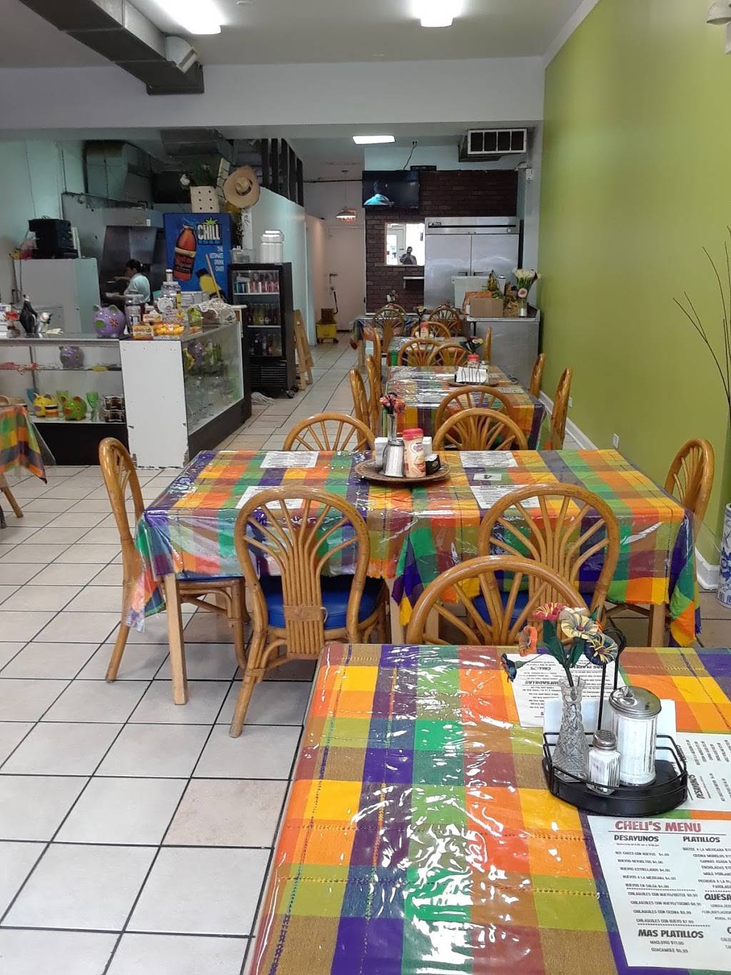 Chelis Restaurant | restaurant | 3046 W Cermak Rd, Chicago, IL 60623, USA | 7735222660 OR +1 773-522-2660