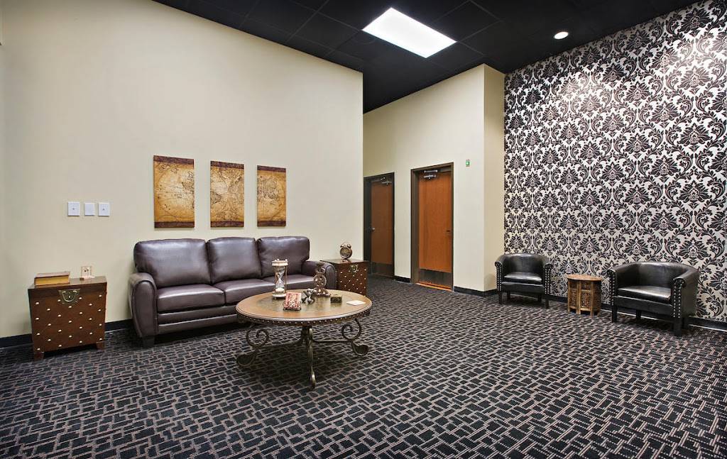 Stars and Strikes Family Entertainment Center | restaurant | 333 N Lowry St, Smyrna, TN 37167, USA | 6789655707 OR +1 678-965-5707