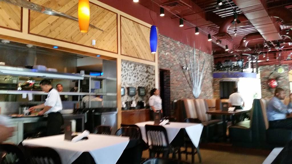 Cyclone Anayas Mexican Kitchen | restaurant | 800 Town and Country Blvd, Houston, TX 77024, USA | 7134611300 OR +1 713-461-1300