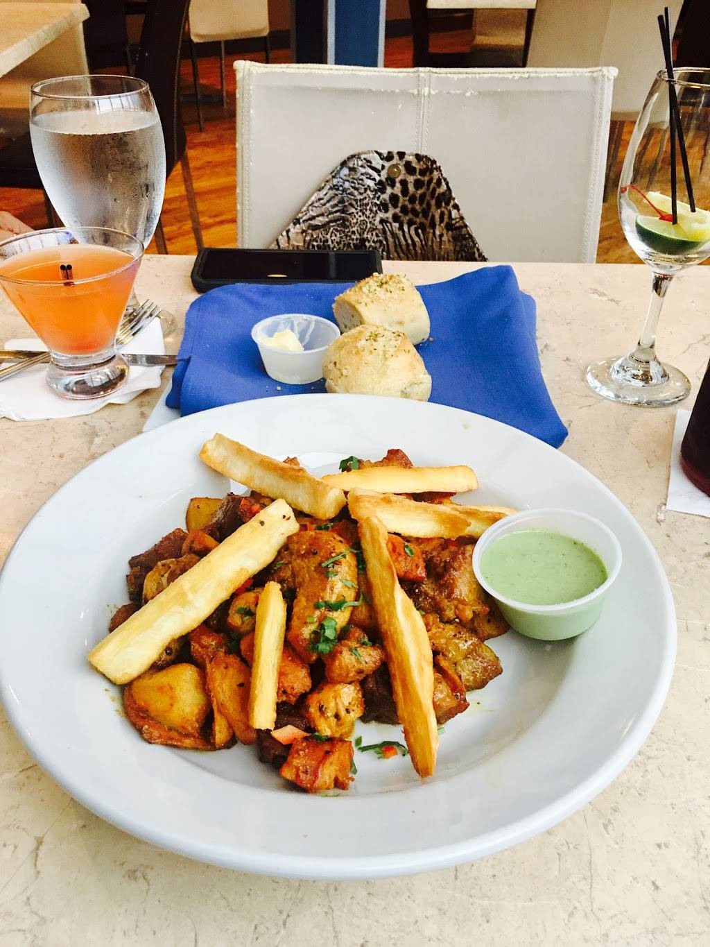 CASONA RESTAURANT | night club | 681 Wethersfield Ave, Hartford, CT 06114, USA | 8605195590 OR +1 860-519-5590