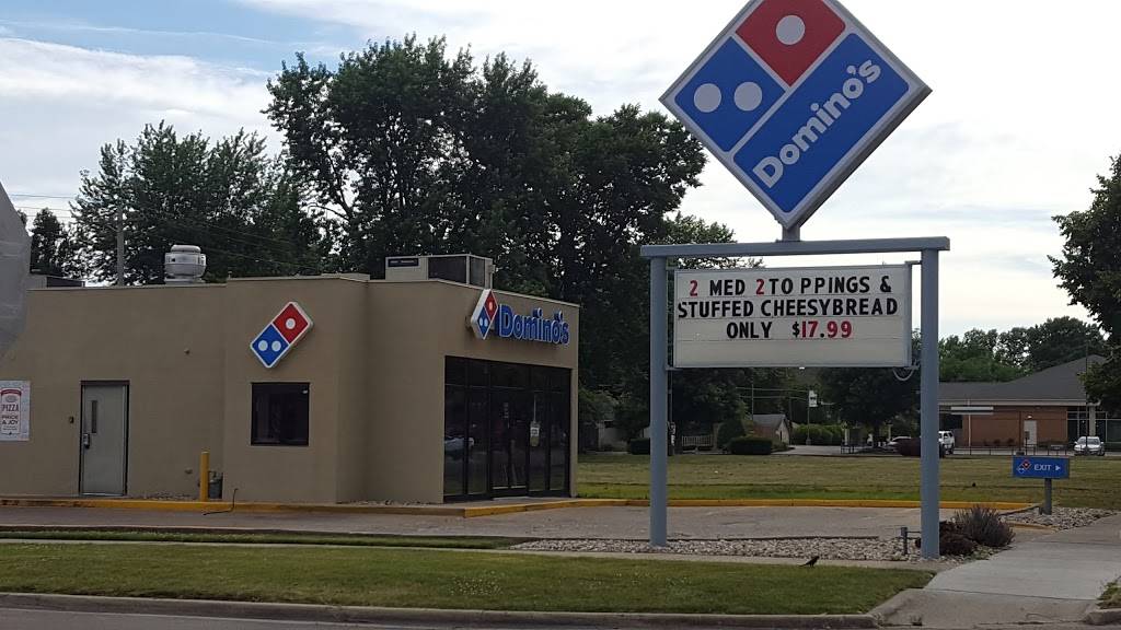 Dominos Pizza | meal delivery | 1001 Charleston Ave, Mattoon, IL 61938, USA | 2172357104 OR +1 217-235-7104