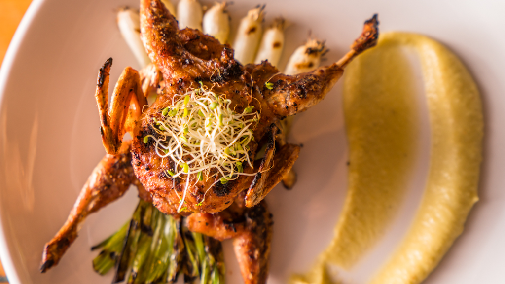 The Light Horse | restaurant | 715 King St, Alexandria, VA 22314, USA | 7035490533 OR +1 703-549-0533