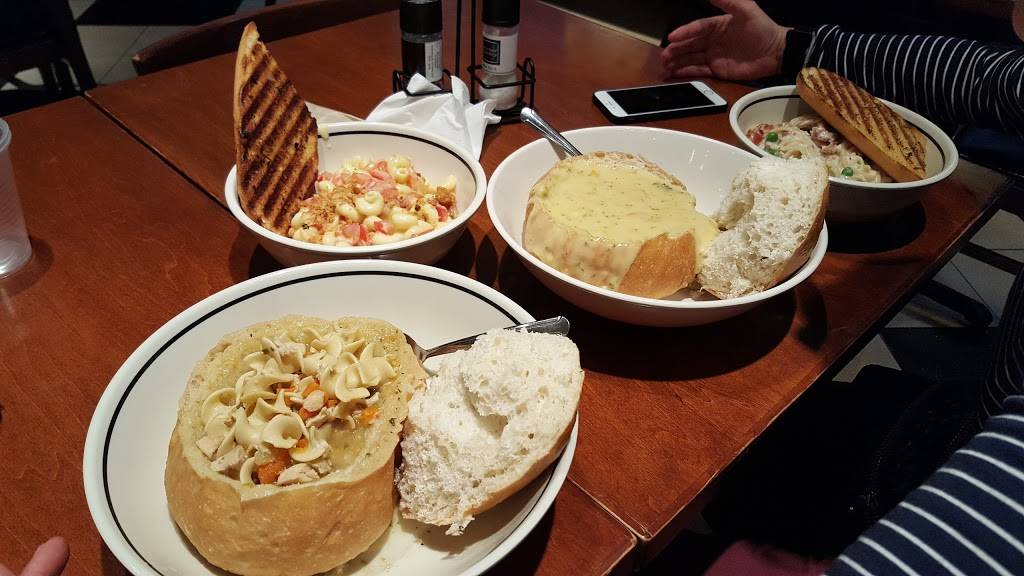 Corner Bakery Cafe | bakery | 140 S Dearborn St, Chicago, IL 60603, USA | 3129209100 OR +1 312-920-9100