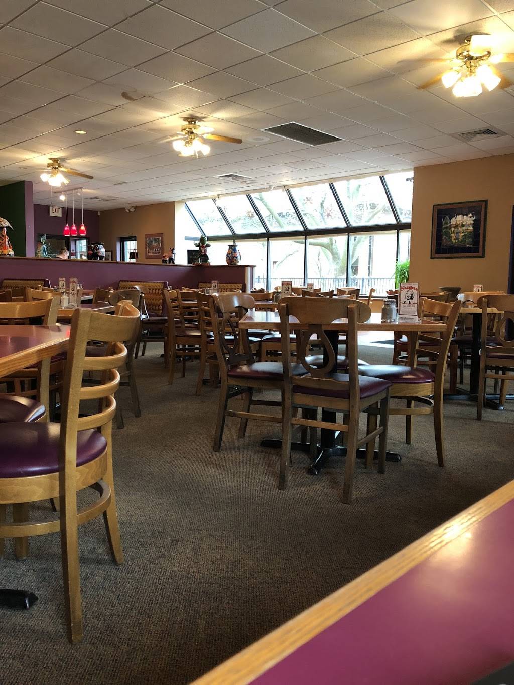 Rositas Mexican Restaurant | restaurant | 3808, 642 E Lincoln Hwy, DeKalb, IL 60115, USA | 8157561201 OR +1 815-756-1201