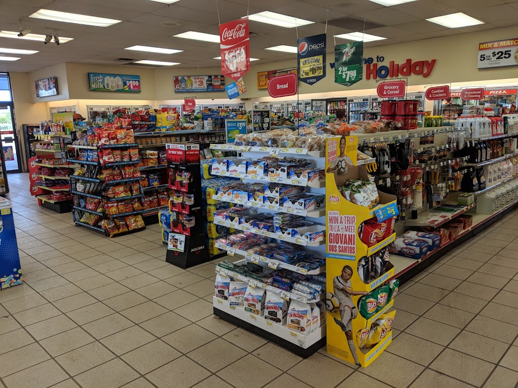 Holiday Stationstores | cafe | 1550 W 4th St, Rush City, MN 55069, USA | 3203584997 OR +1 320-358-4997