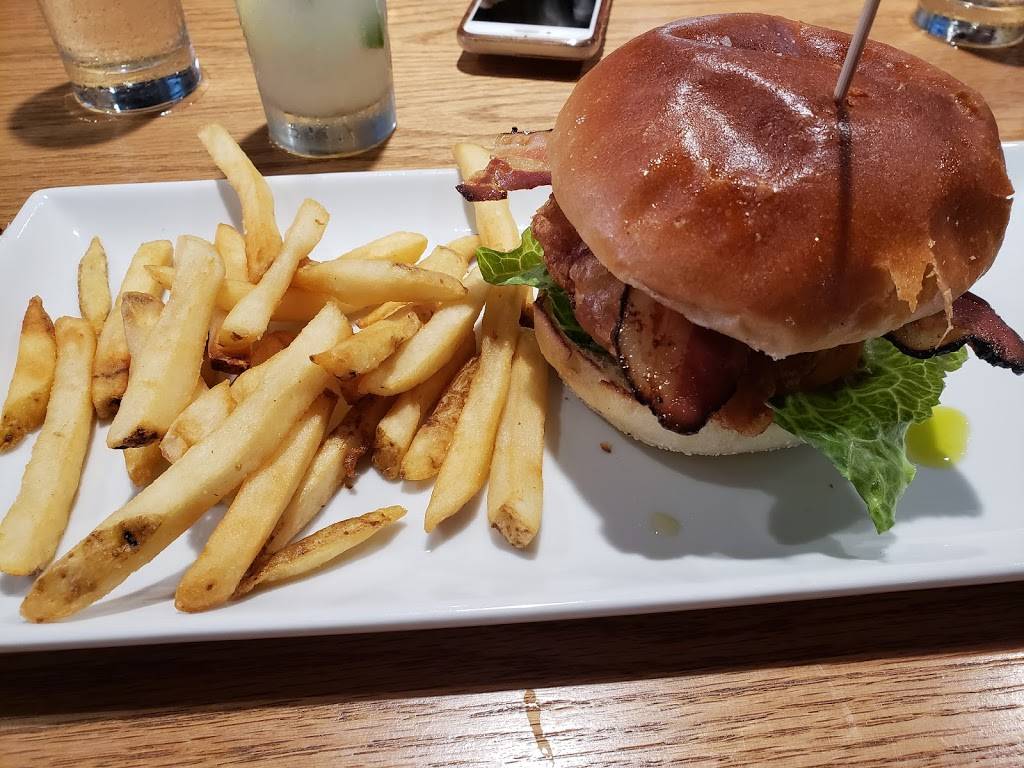 Coughlins Law Kitchen and Ale House | restaurant | 10 Virginia Ave, Pittsburgh, PA 15211, USA | 4125865673 OR +1 412-586-5673