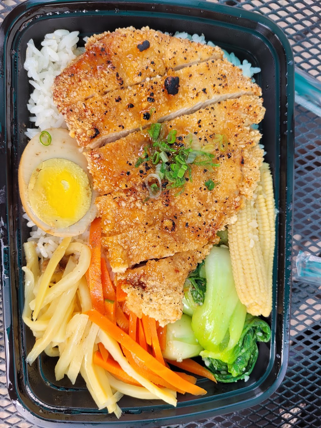 Taiwan Little Eats | restaurant | 320 State St #2021, Madison, WI 53703, USA | 6082518529 OR +1 608-251-8529