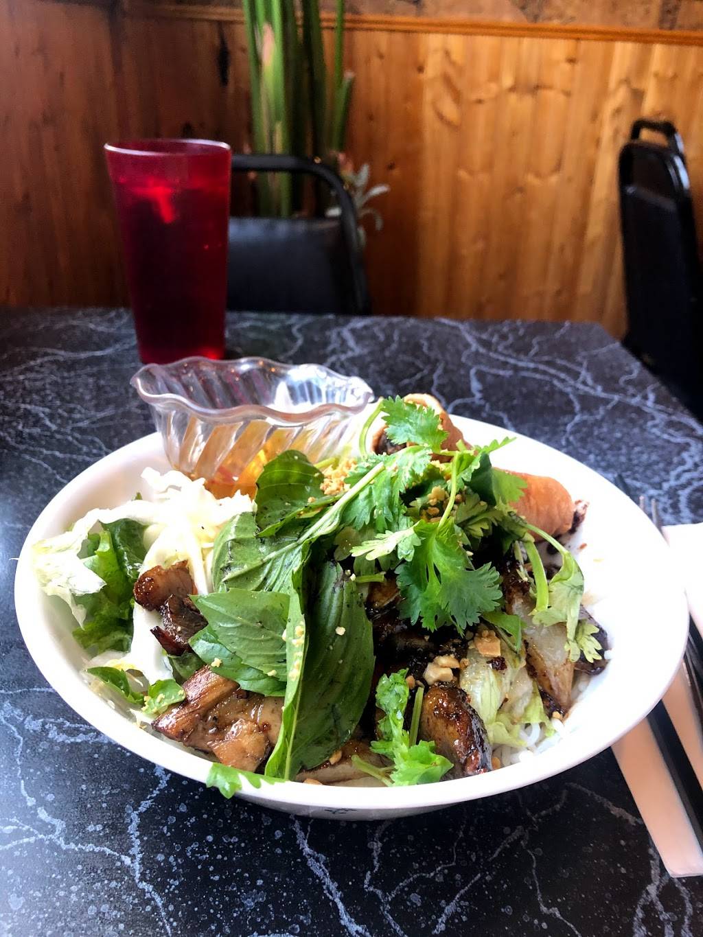 Camdi Restaurant | restaurant | 1325 4th St SE, Minneapolis, MN 55414, USA | 6123314194 OR +1 612-331-4194