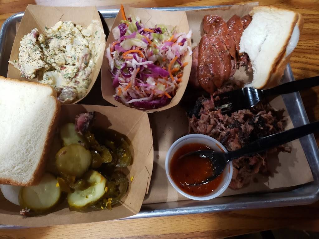Brisket Love | restaurant | 15338 FM 849, Lindale, TX 75771, USA | 9038815725 OR +1 903-881-5725