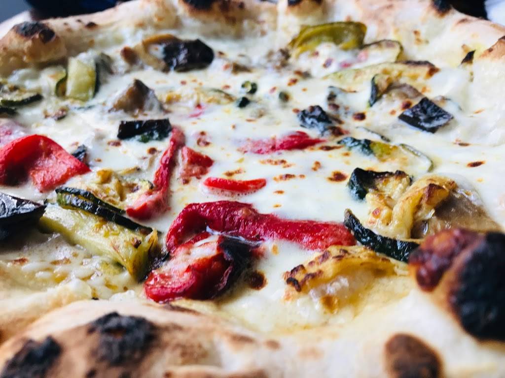 Pizza Secret | restaurant | 72 5th Ave, Brooklyn, NY 11217, USA | 9293376245 OR +1 929-337-6245