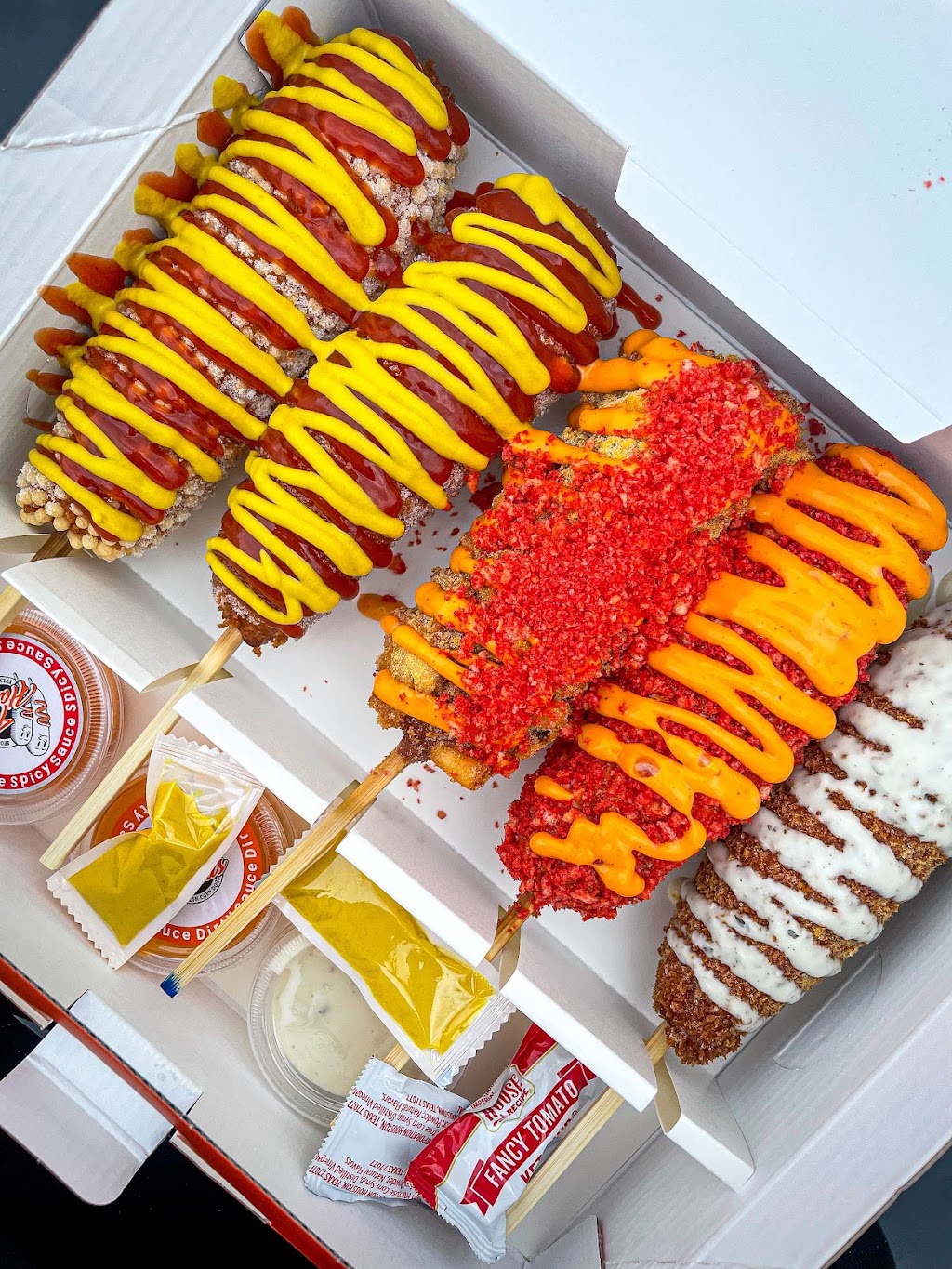 Two Hands Seoul Fresh Corn Dog | restaurant | 226 E Farm to Market Rd 544 Suite 108, Murphy, TX 75094, USA | 9724243500 OR +1 972-424-3500