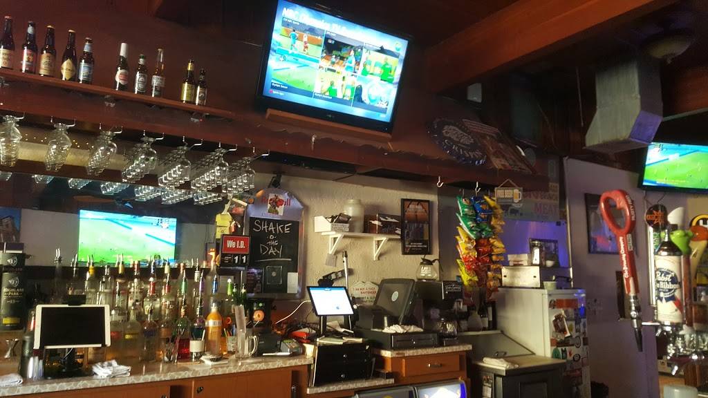 Baldwin Street Grille | restaurant | 1304 E Washington Ave, Madison, WI 53703, USA | 6084428400 OR +1 608-442-8400