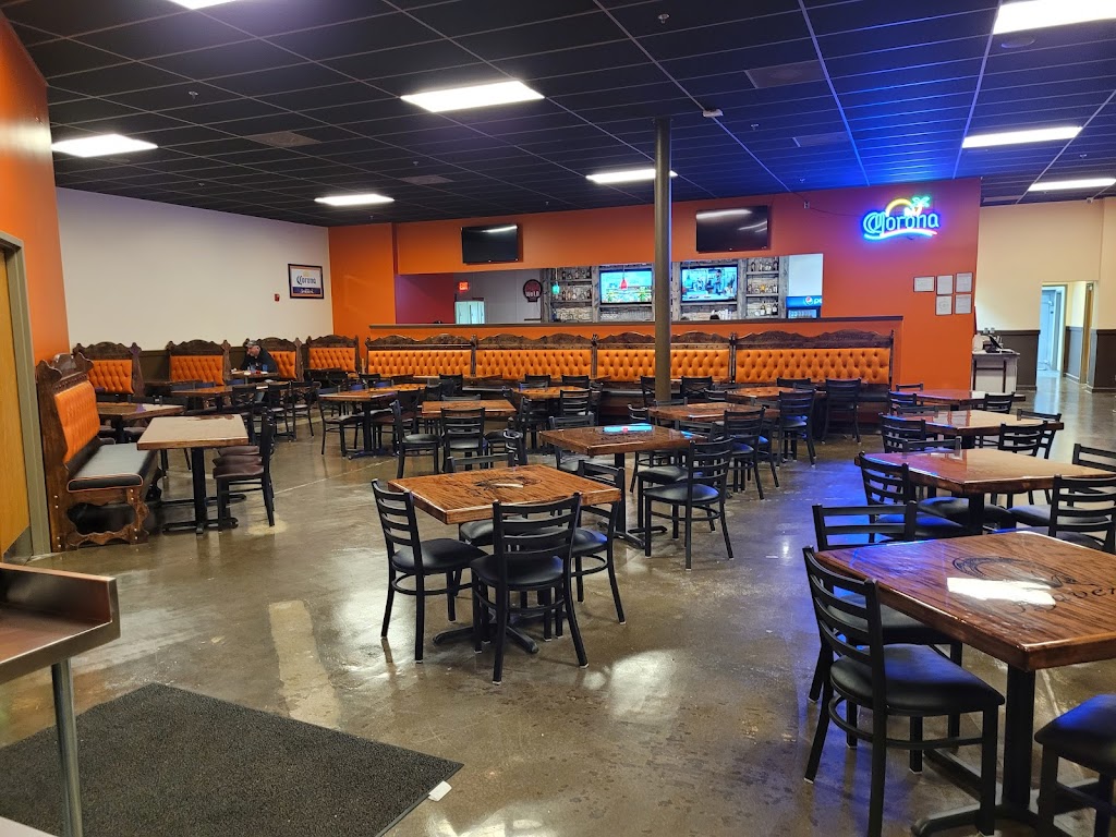 Agaveros Mexican Bar and Grill | restaurant | 770 US-40, Blue Springs, MO 64015, USA | 8168152220 OR +1 816-815-2220