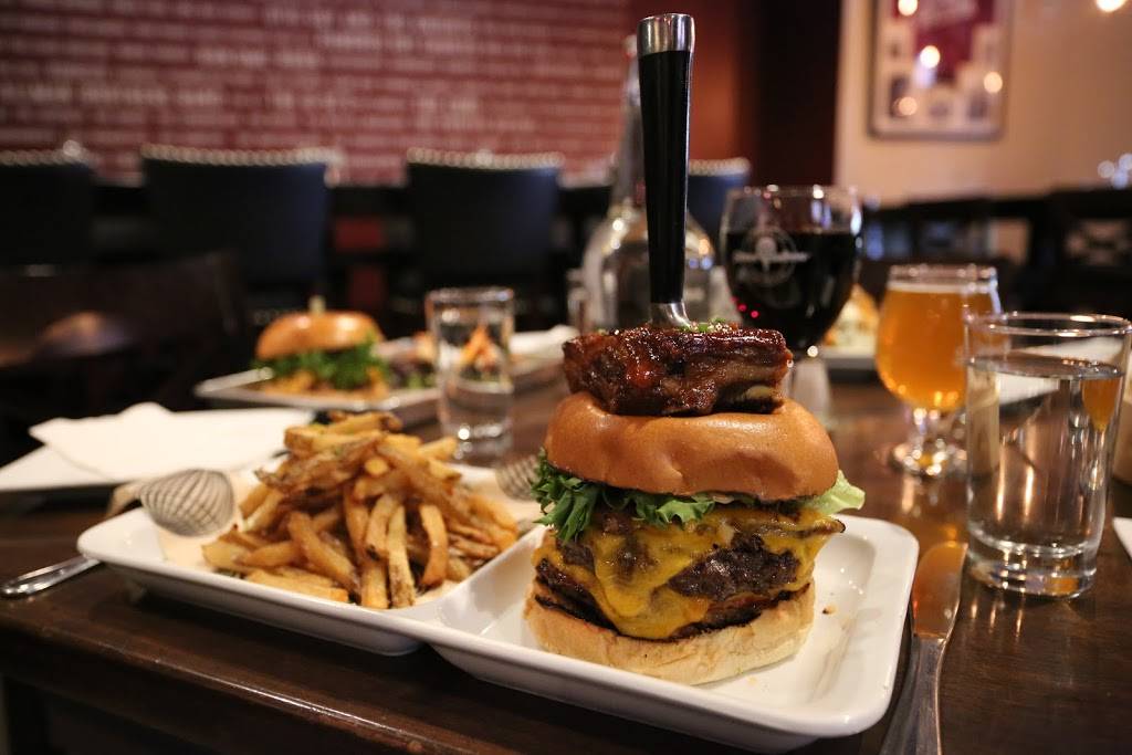 Stone Balloon Ale House | restaurant | 115 E Main St, Newark, DE 19711, USA | 3022668111 OR +1 302-266-8111