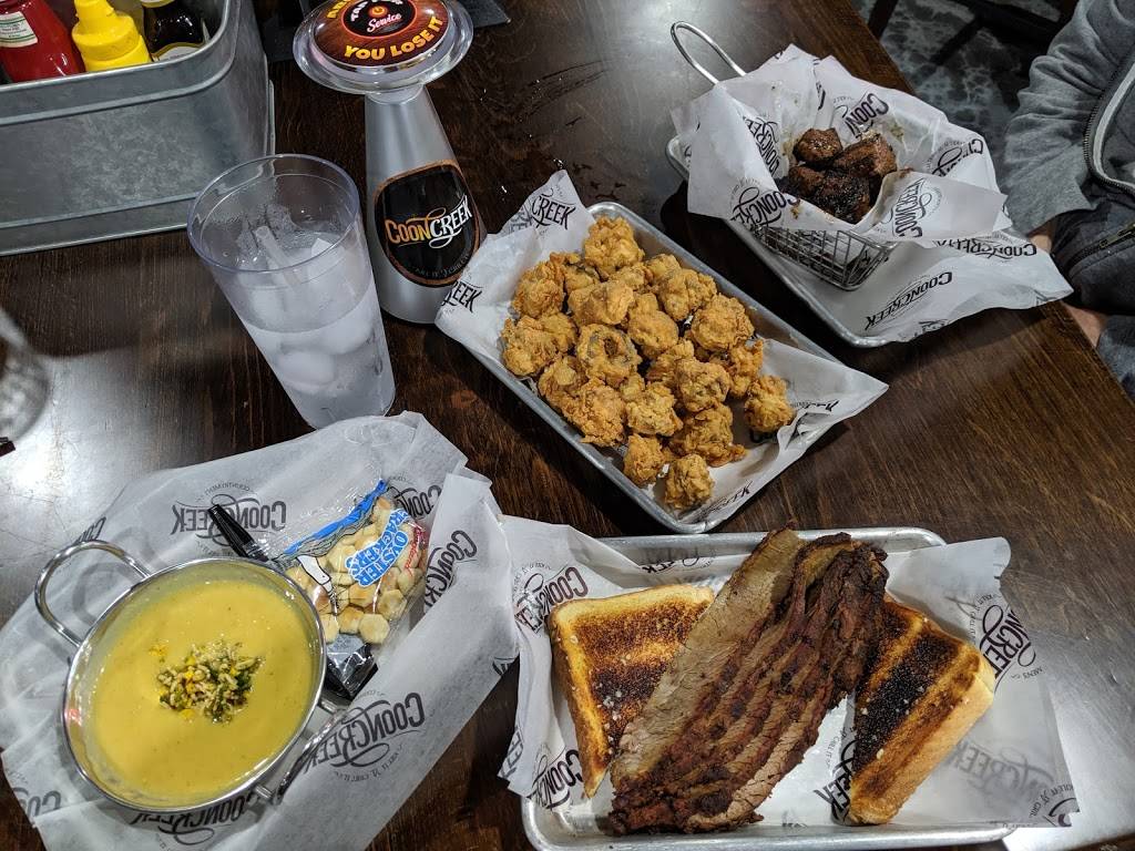 Coon Creek | restaurant | 66280 North Ave, Ray, MI 48096, USA | 5867845989 OR +1 586-784-5989