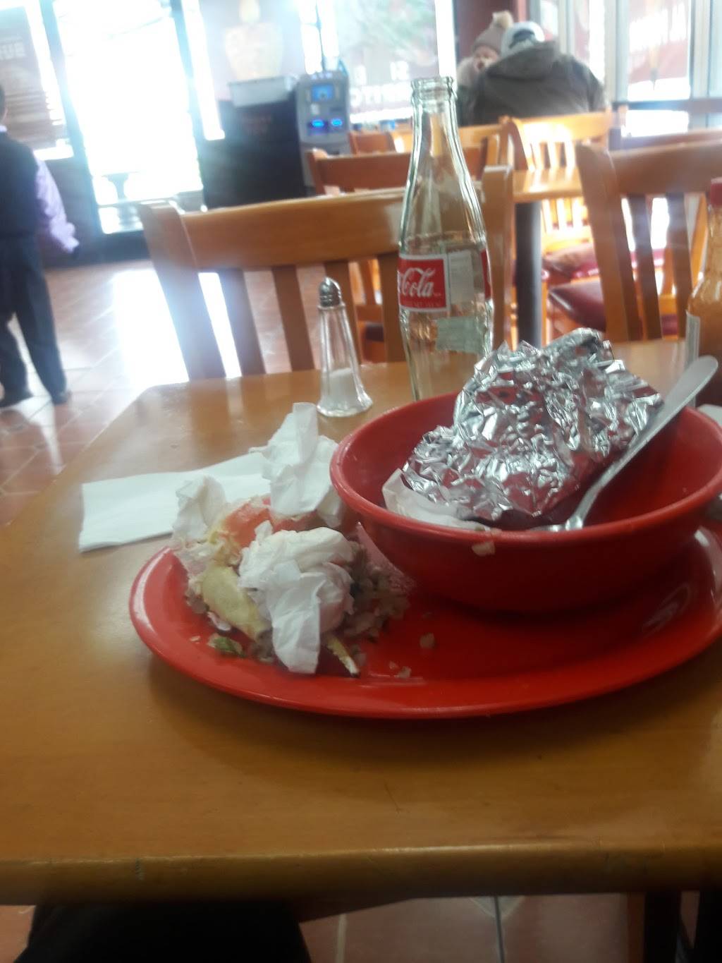 Las Delicias | restaurant | 22928 Lyons Ave, Newhall, CA 91321, USA | 6612871512 OR +1 661-287-1512