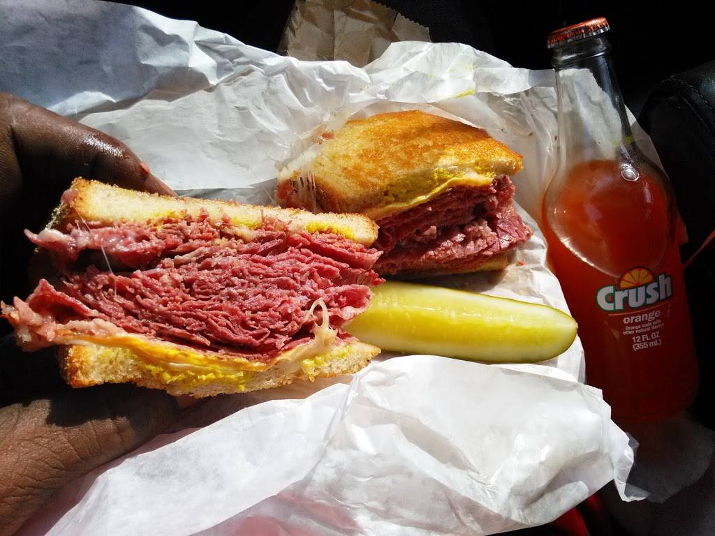 Billy Coney Island | restaurant | 19441 Schoolcraft Ave, Detroit, MI 48223, USA | 3132727712 OR +1 313-272-7712