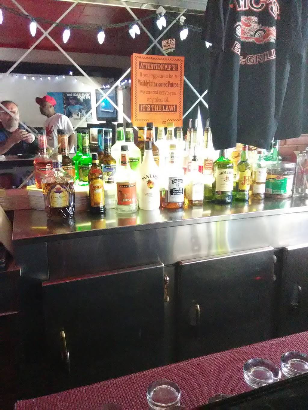 MCs Bar & Grill | restaurant | 1400 E Lake Rd, Erie, PA 16507, USA | 8144590744 OR +1 814-459-0744