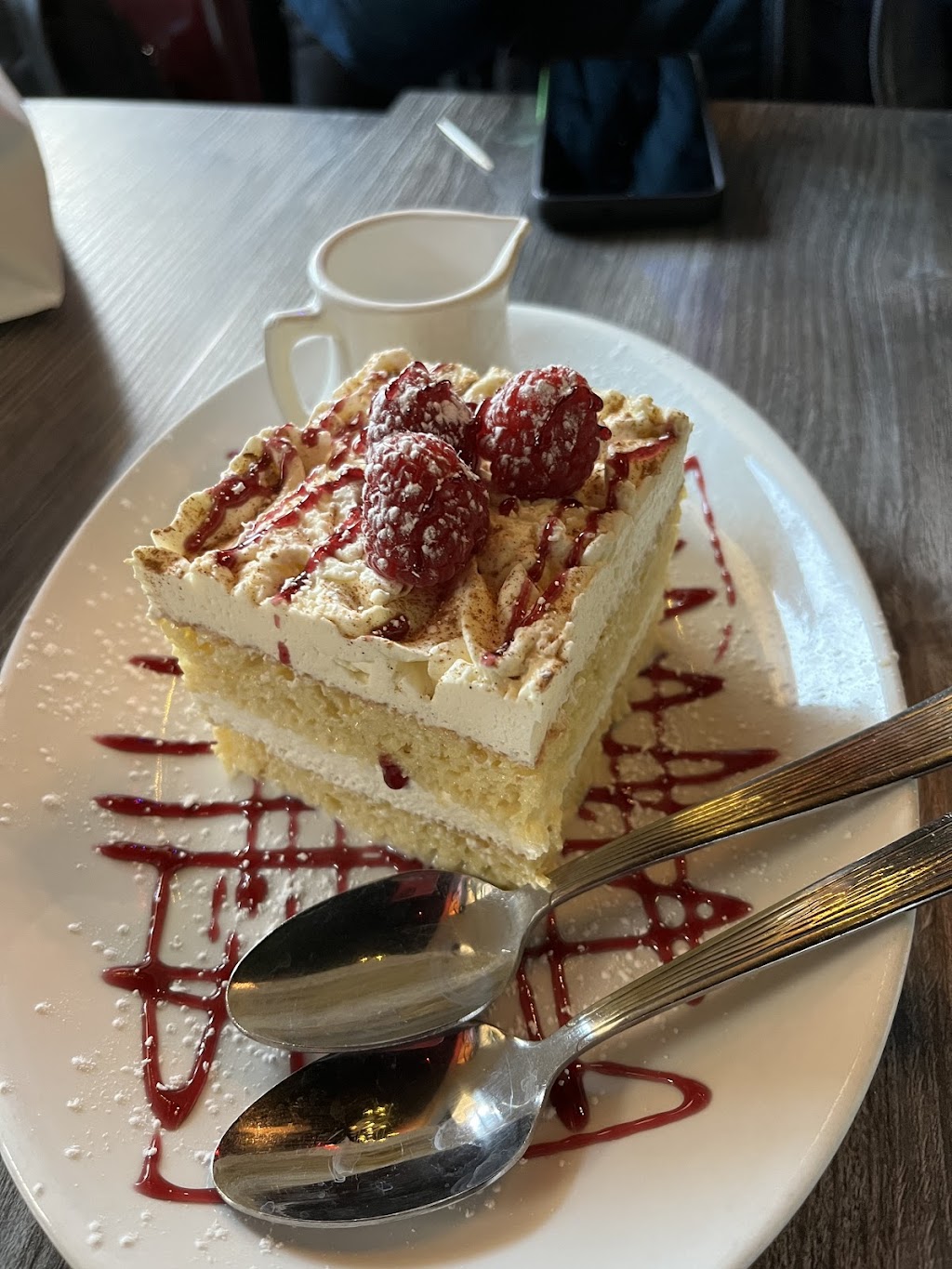 Black Barrel Tavern - WEST LOOP | restaurant | 1061 W Madison St, Chicago, IL 60607, USA | 7732805500 OR +1 773-280-5500