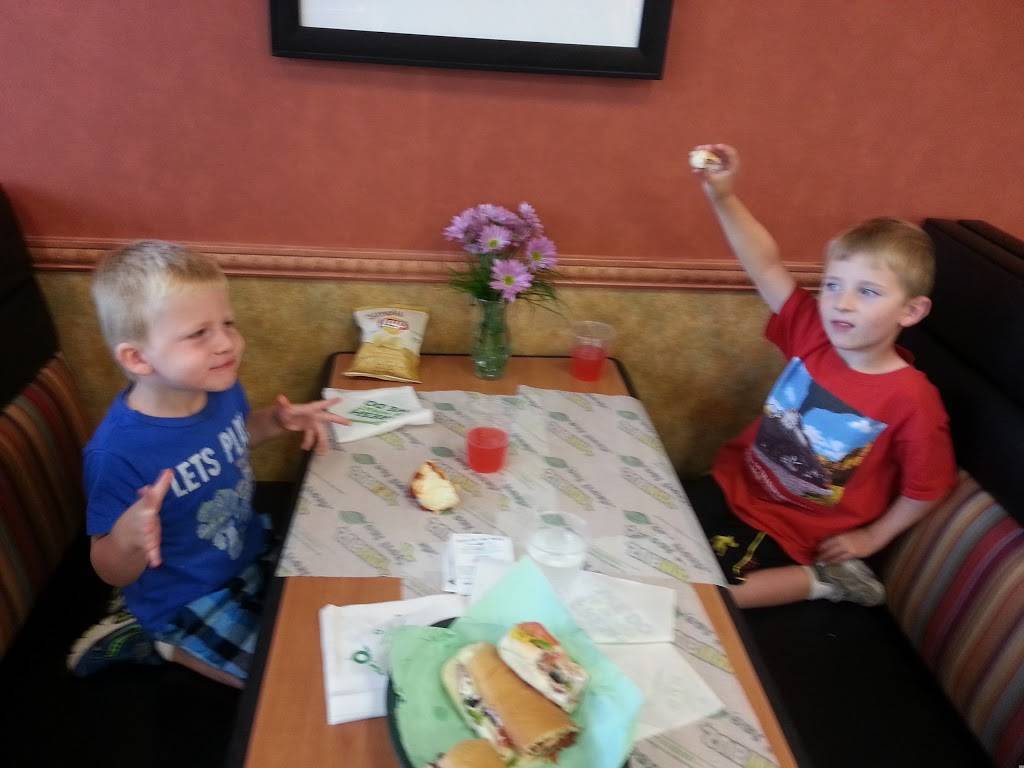 Subway | restaurant | 810 OFallon Rd, Weldon Spring, MO 63304, USA | 6363290011 OR +1 636-329-0011