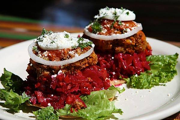 Restaurante Amalias | restaurant | 11541 Sherman Way, North Hollywood, CA 91605, USA | 8185034511 OR +1 818-503-4511