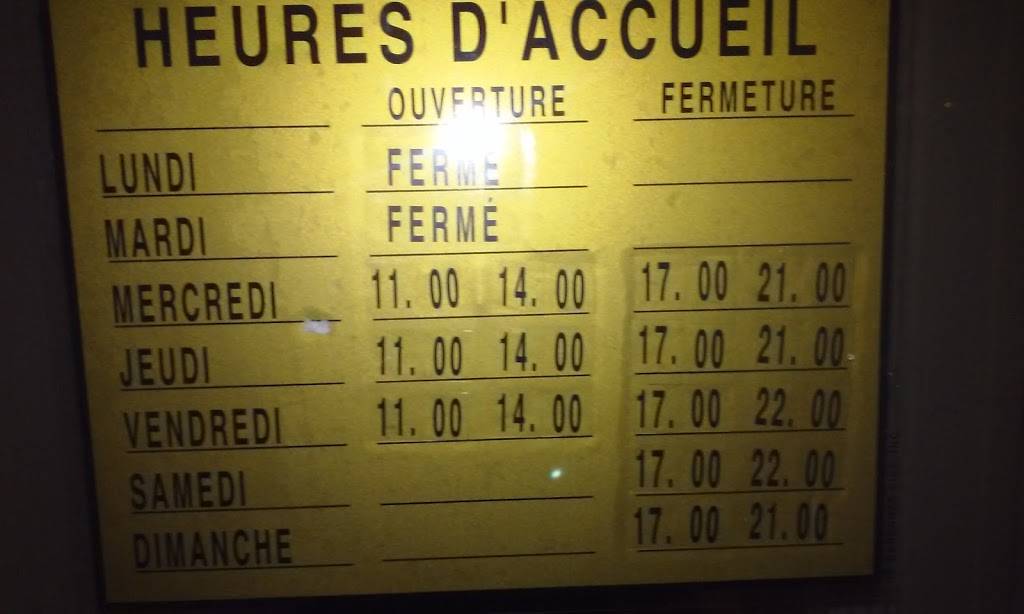 Chez Sakina | restaurant | 5161 QC-132, Contrecoeur, QC J0L 1C0, Canada | 4504010506 OR +1 450-401-0506