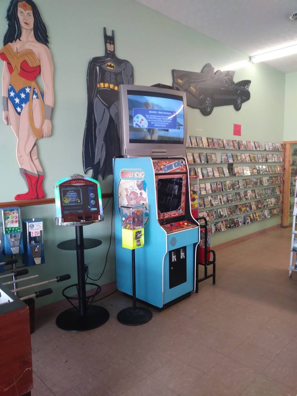 D & Js Pizza Parlor | restaurant | 112 E Church St, Barnesville, OH 43713, USA | 7404254211 OR +1 740-425-4211