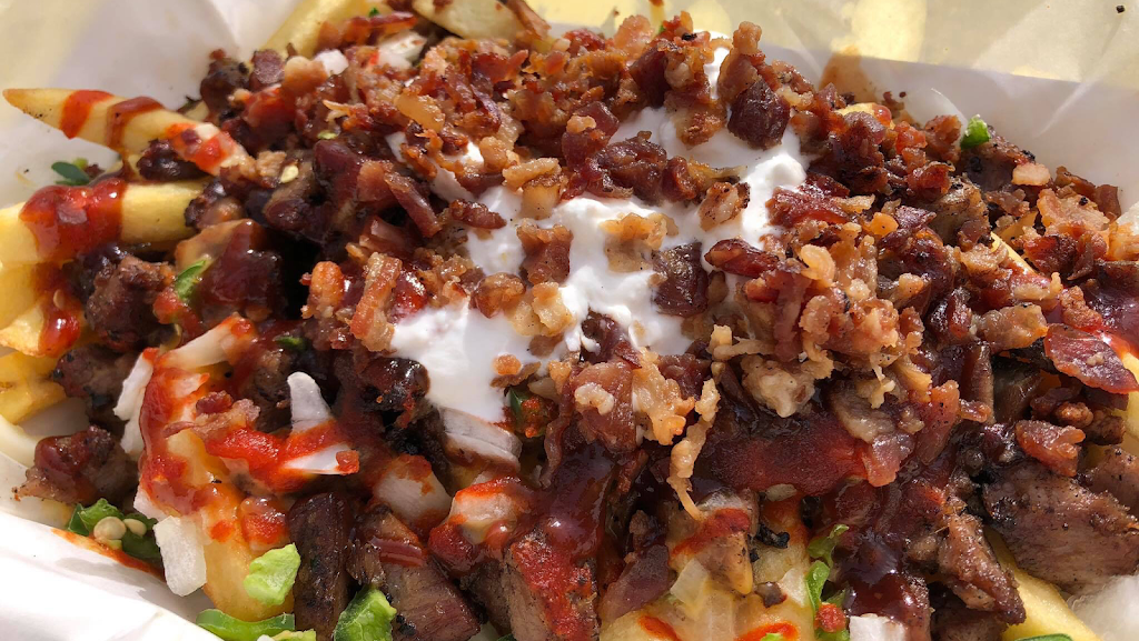 Say Cheese Carryout & Catering | restaurant | 16760 Oakmont Ave, Gaithersburg, MD 20877, USA | 2028055610 OR +1 202-805-5610