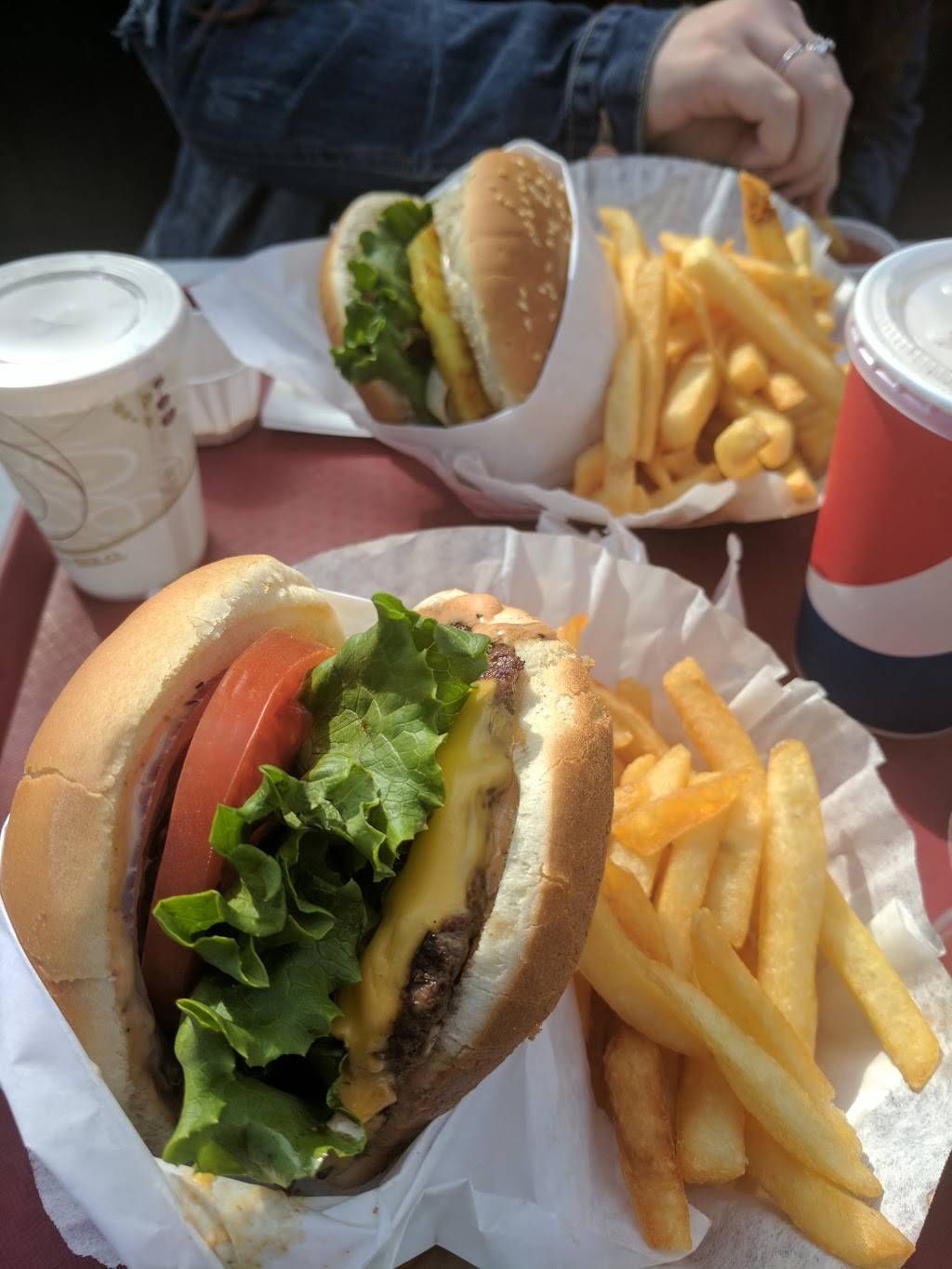 Jacks Hamburgers | restaurant | 202 Lincoln St, Santa Cruz, CA 95060, USA | 8314234421 OR +1 831-423-4421