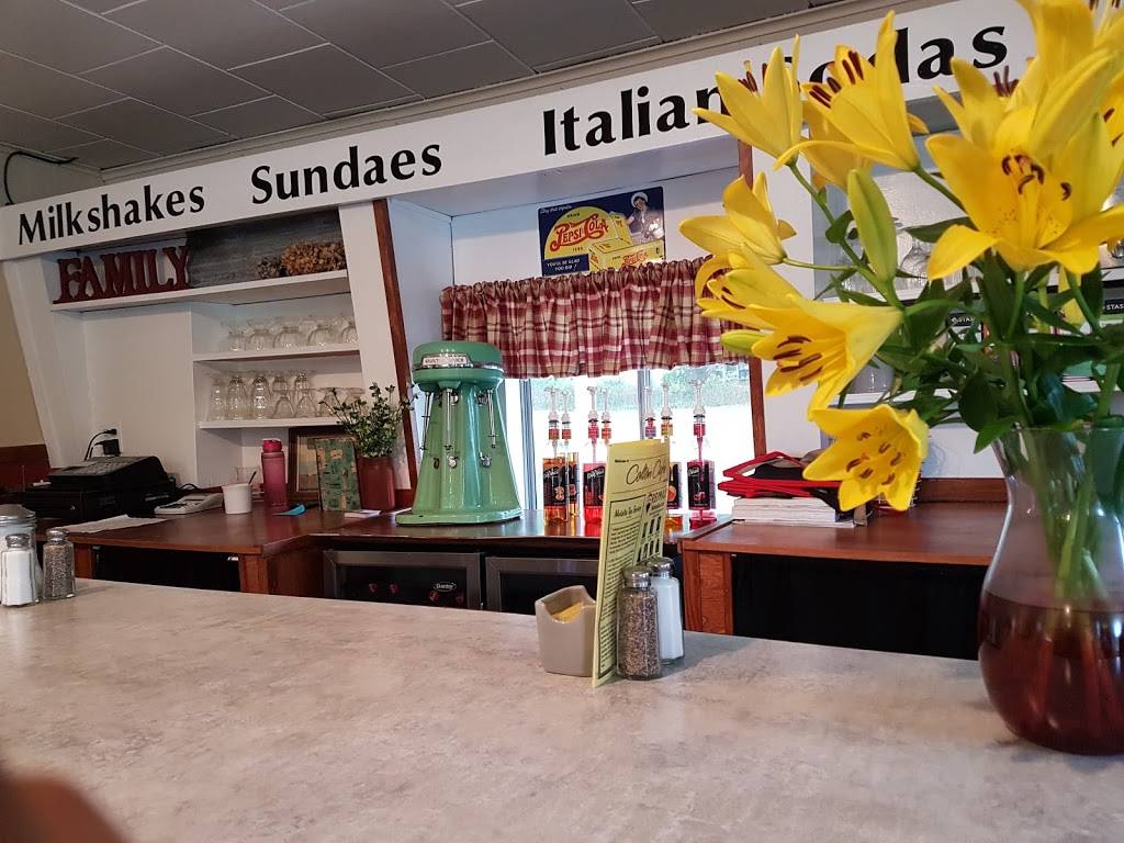 Colton Cafe | restaurant | 21038 S Hwy #211, Colton, OR 97017, USA | 5038245111 OR +1 503-824-5111